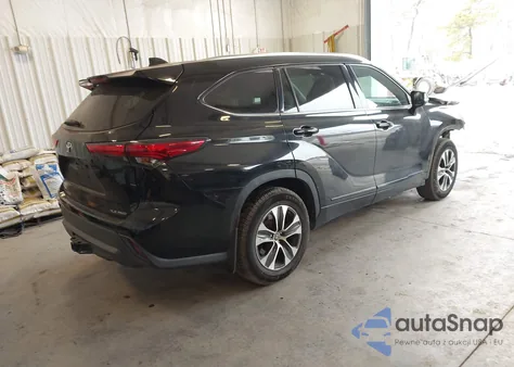 2021 Toyota Highlander Xle из США, поврежденный, VIN 5TDGZRBH1MS548832